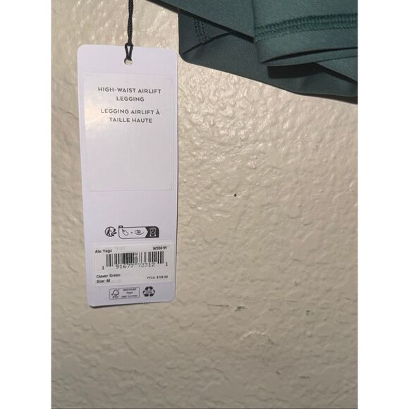 Alo High-Waist Airlift Legging- LIMITED EDITION Color- “Clover Green”- size Medi - Picture 6 of 6